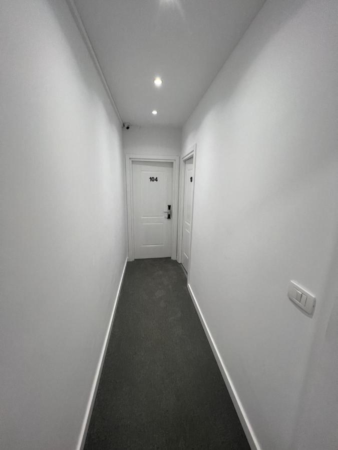 Skenderbej Rooms Tiranë Ngoại thất bức ảnh