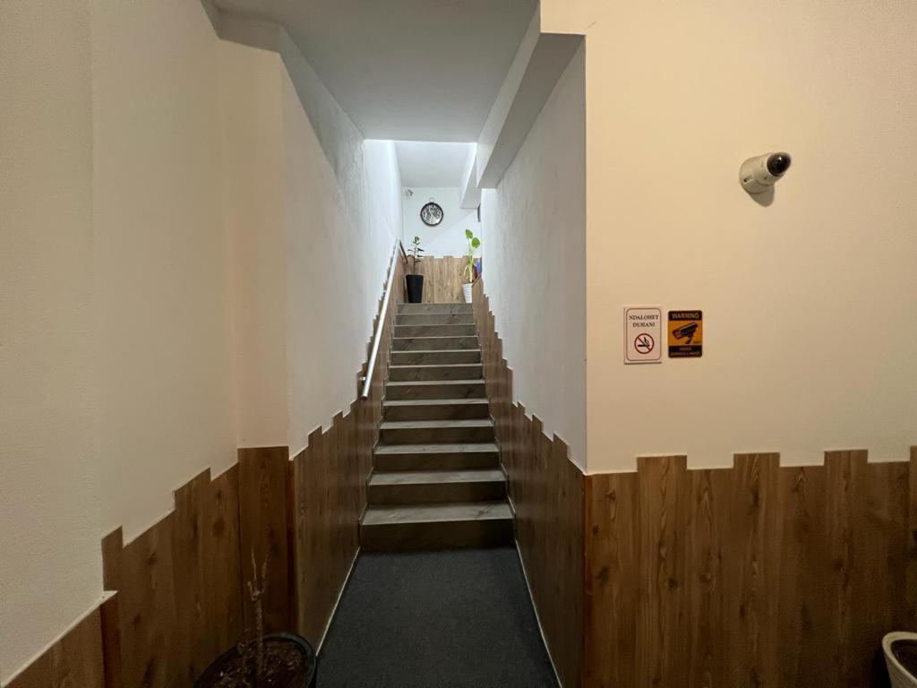 Skenderbej Rooms Tiranë Ngoại thất bức ảnh